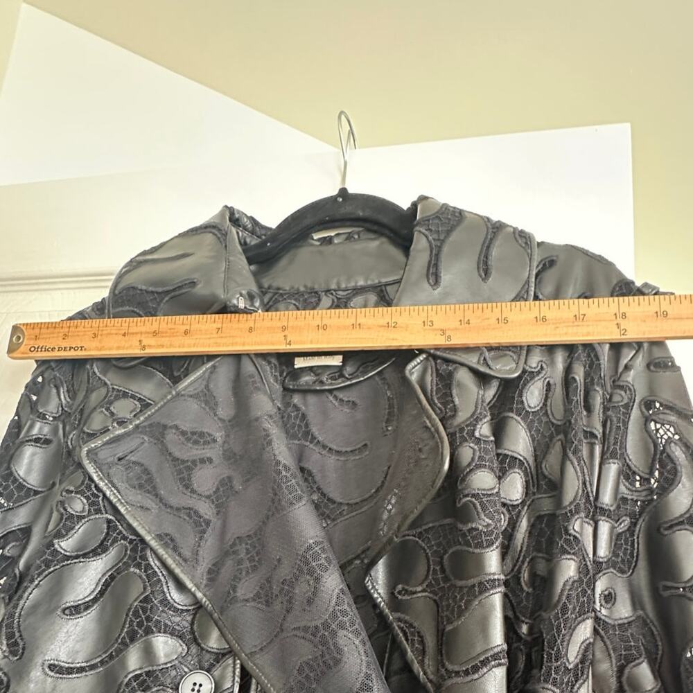 Alexander McQueen Black Leather Lace Belted Trench Coat Made in Italy 14 - Picture 12 of 16